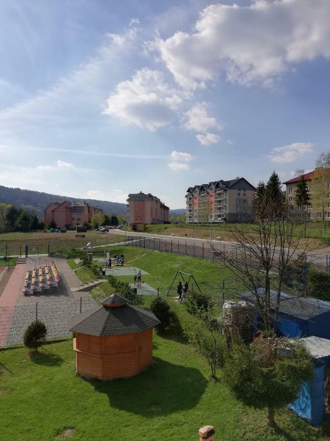 Apartamenty Bieszczadzki Aniol Ustrzyki Dolne Eksteriør bilde